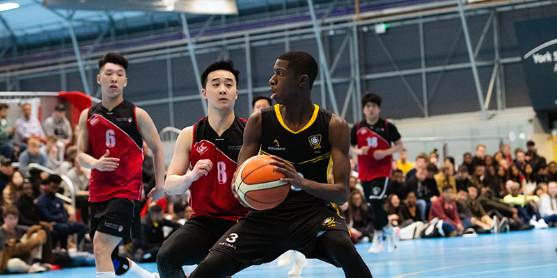 公众视线下 公众视线下